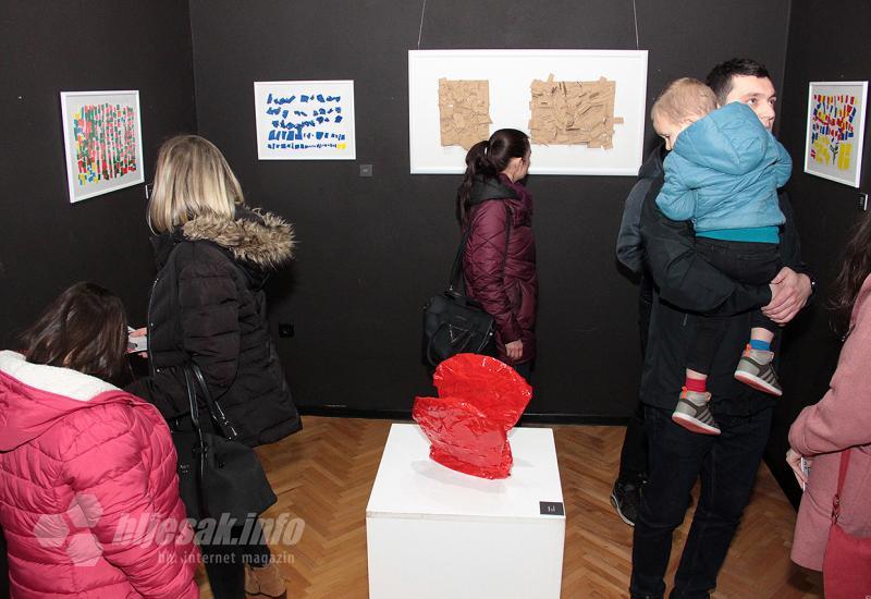 Otvorena izložba likovnih radova članova Udruge za Down sindrom Mostar